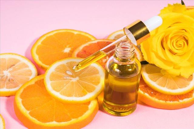 5 dưỡng chất vàng giúp trẻ lâu, da căng bóng từ bên trong